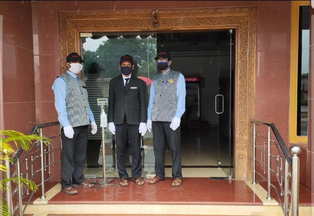 Hotel Sharada International Udupi Zewnętrze zdjęcie