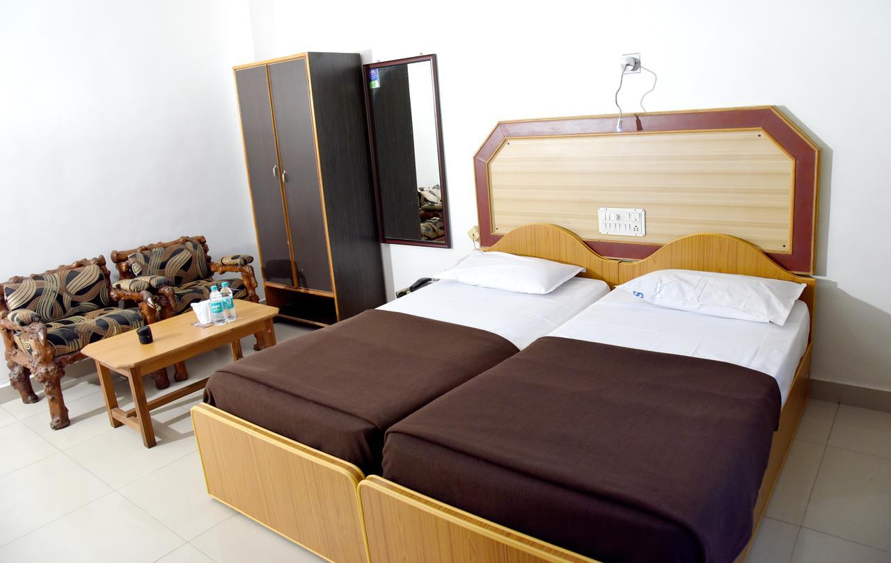 Hotel Sharada International Udupi Zewnętrze zdjęcie