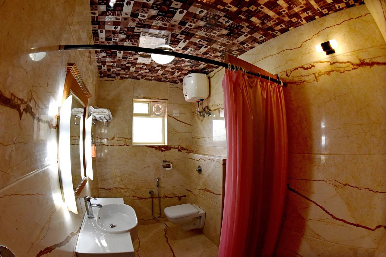 Hotel Sharada International Udupi Zewnętrze zdjęcie