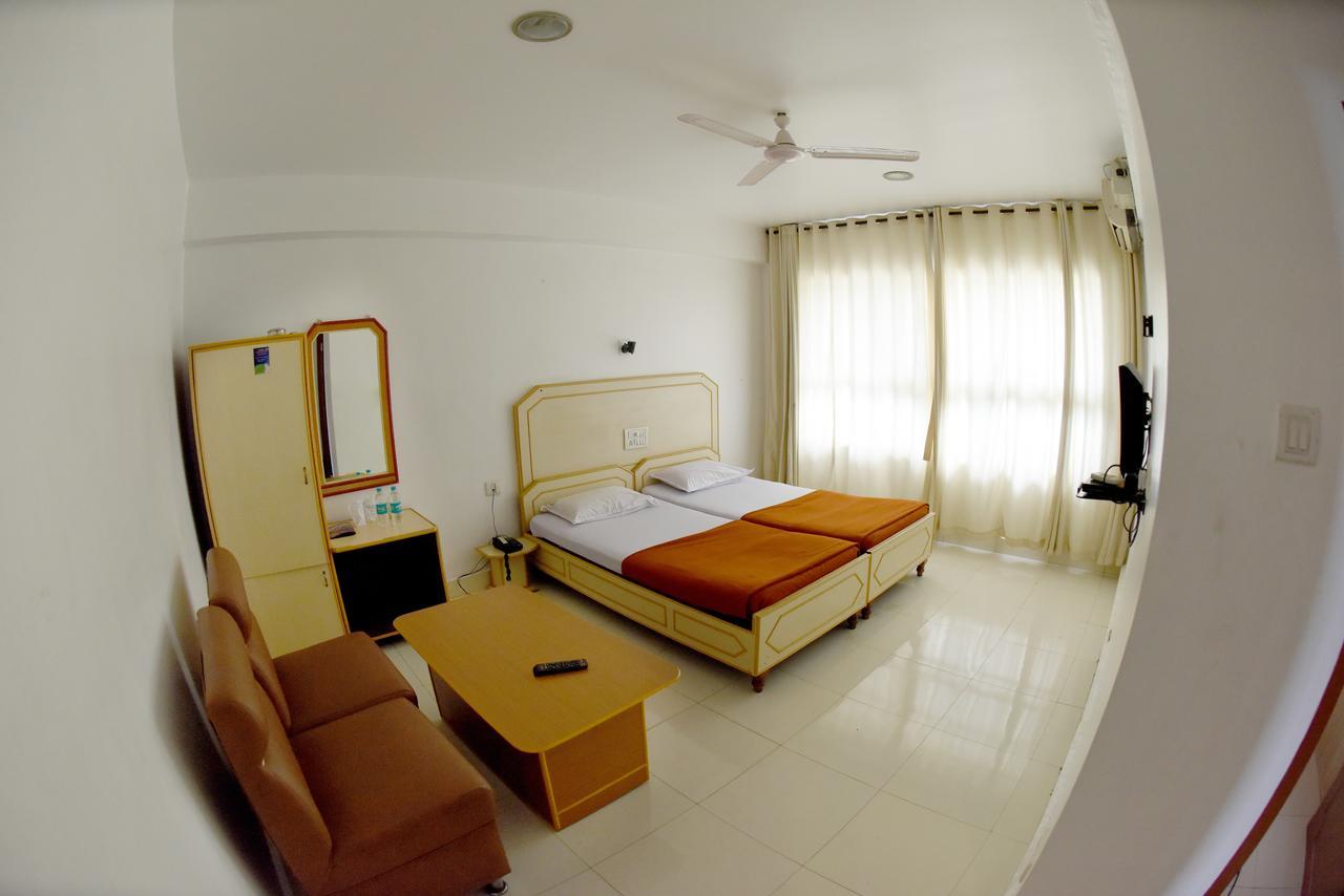 Hotel Sharada International Udupi Zewnętrze zdjęcie