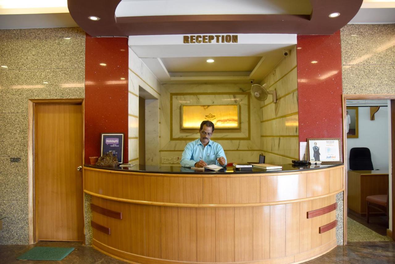Hotel Sharada International Udupi Zewnętrze zdjęcie